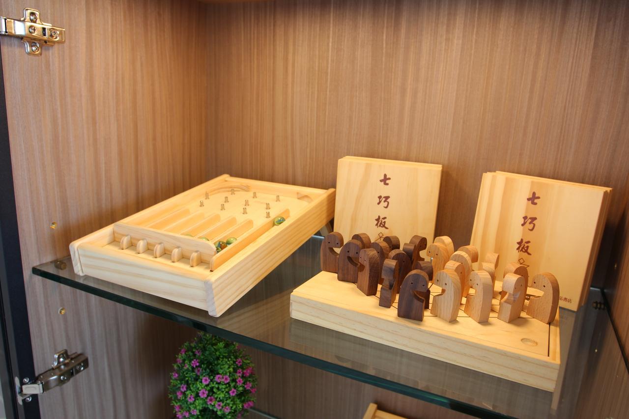星月文旅溫泉民宿 Houli Kültér fotó
